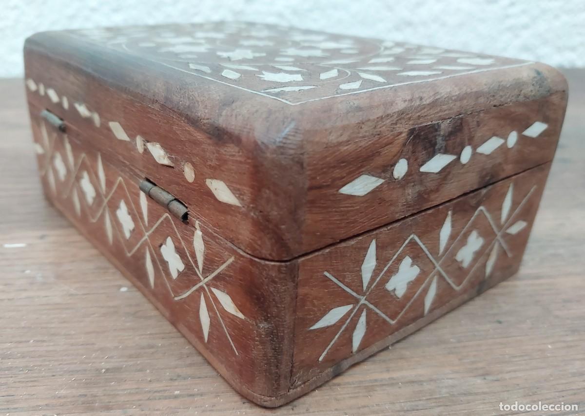 Cajas y cajitas met&aacute;licas: CAJA DE MADERA CON INCRUSTACIONES - Foto 5