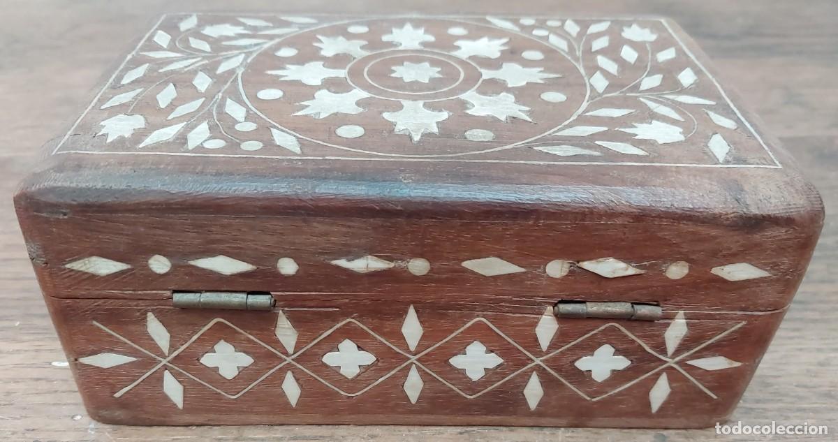 Cajas y cajitas met&aacute;licas: CAJA DE MADERA CON INCRUSTACIONES - Foto 6