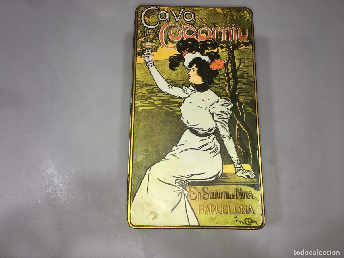 Cajas y cajitas met&aacute;licas: CAJA CAVA CODORNIU - Foto 1