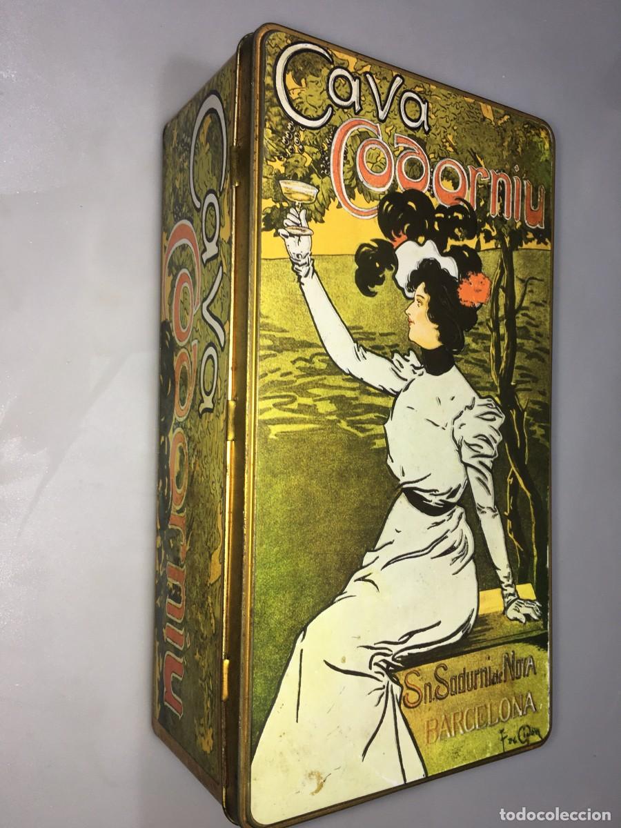 Cajas y cajitas met&aacute;licas: CAJA CAVA CODORNIU - Foto 2