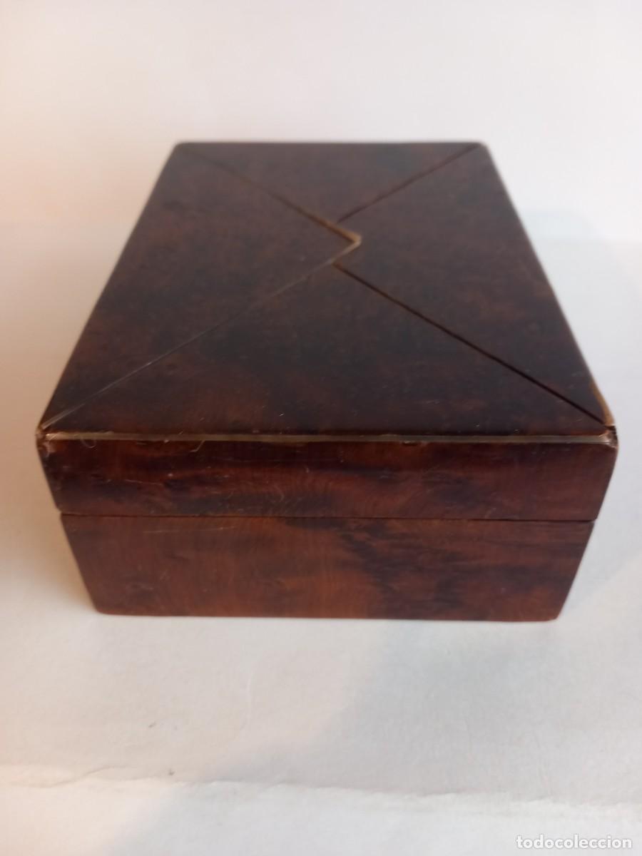 Cajas y cajitas met&aacute;licas: Caja antigua de madera - Foto 2