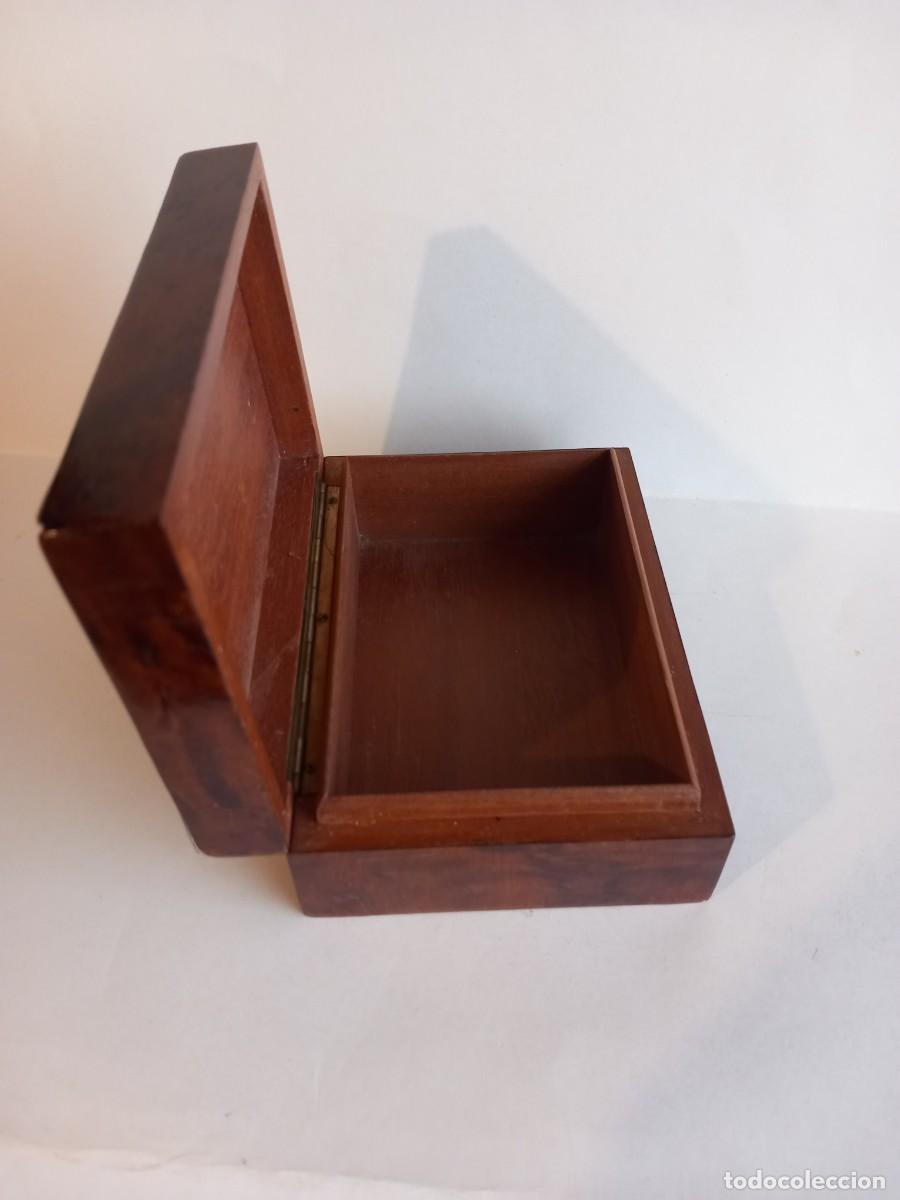 Cajas y cajitas met&aacute;licas: Caja antigua de madera - Foto 8