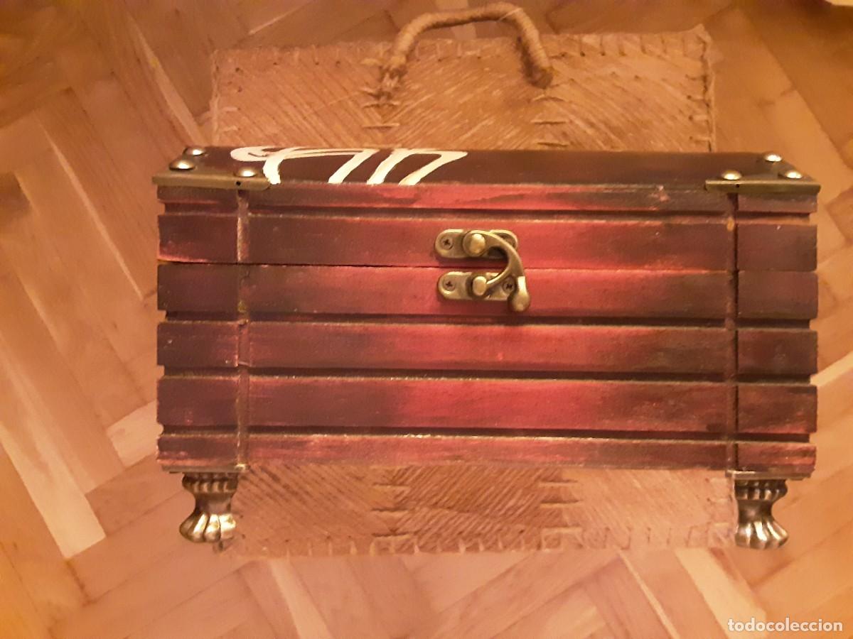 Cajas y cajitas met&aacute;licas: Caja sobremesa tipo ba&uacute;l - Foto 2
