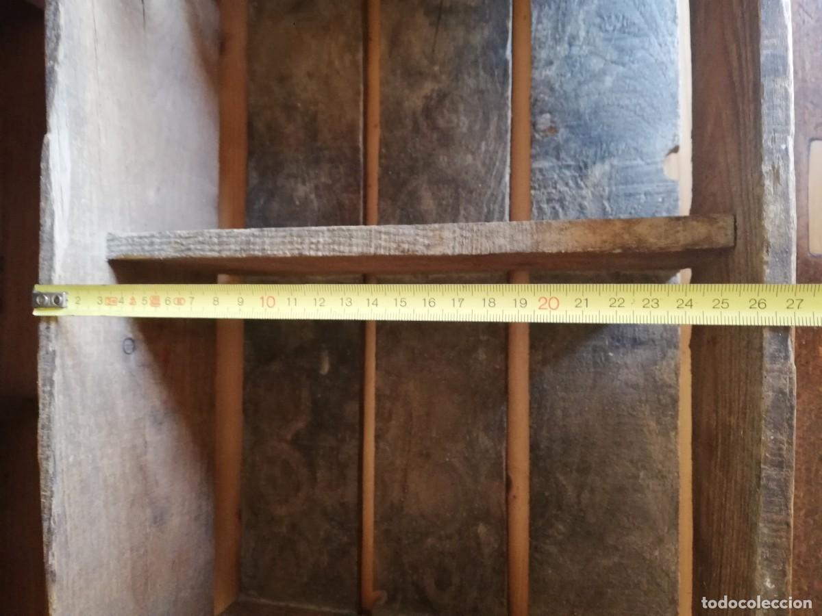 Cajas y cajitas met&aacute;licas: Antigua caja de madera de Cinzano. - Foto 8