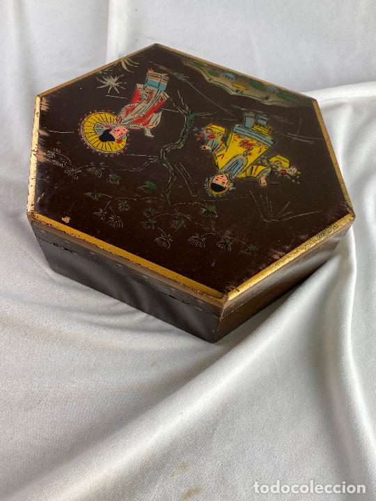 Cajas y cajitas met&aacute;licas: CAJA HEXAGONAL DECORADA - Foto 4
