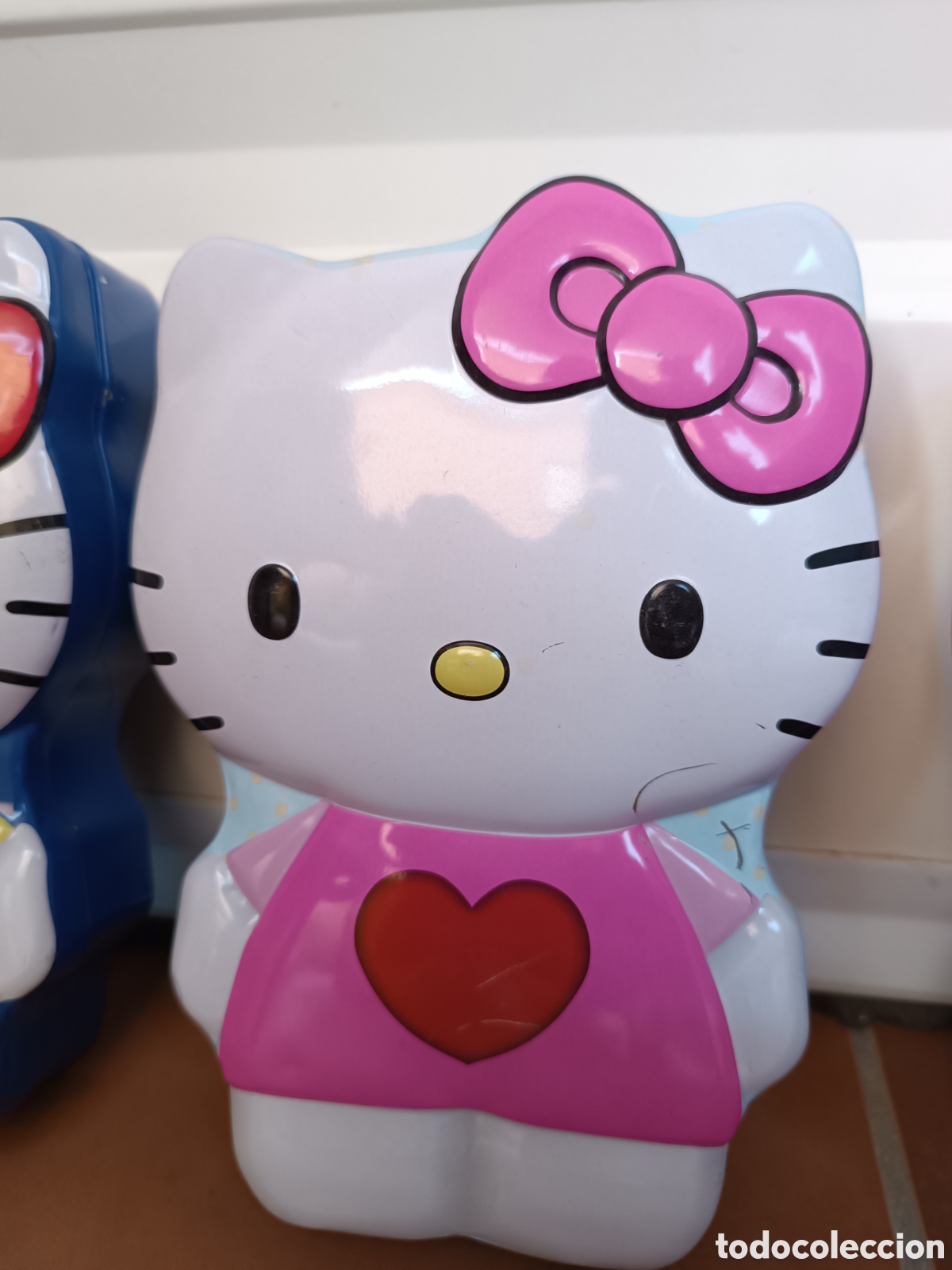 Cajas y cajitas met&aacute;licas: Lote 3 latas de Hello Kitty - Foto 7