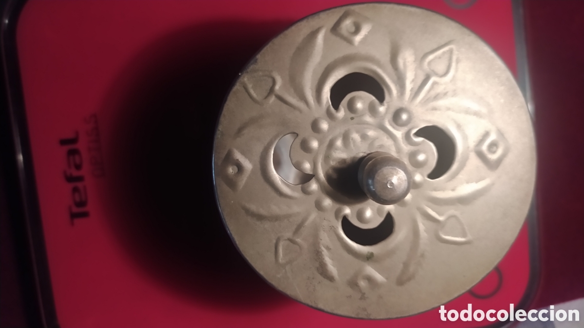 Cajas y cajitas met&aacute;licas: Bote antiguo calado plateado