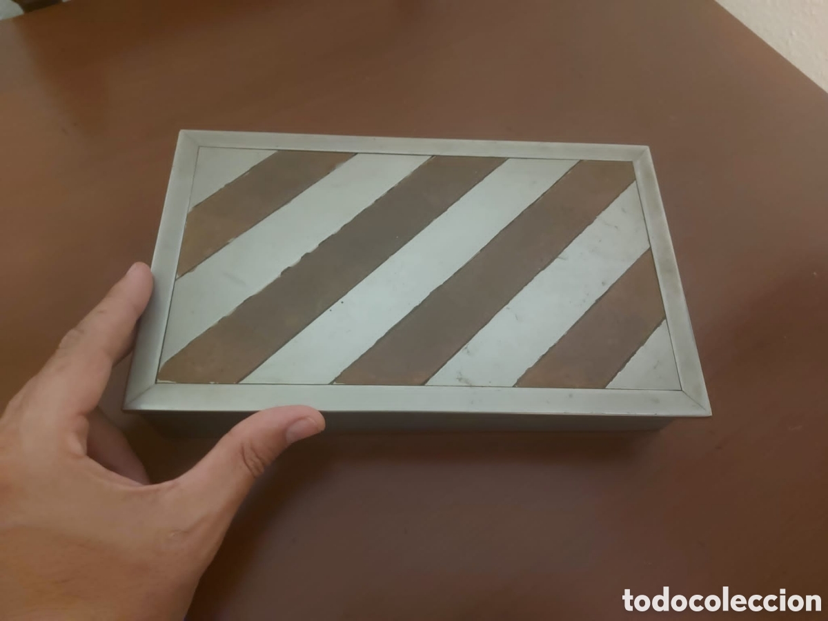 Cajas y cajitas met&aacute;licas: Antigua Caja joyero de acero restaurar