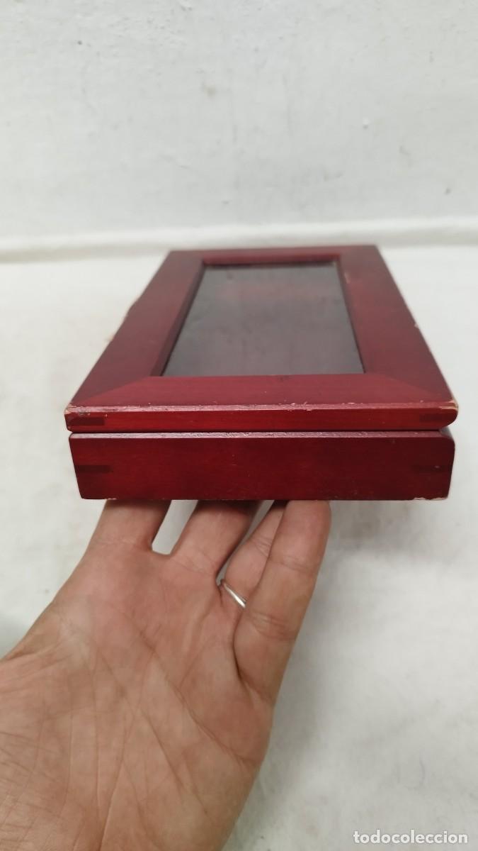 Cajas y cajitas met&aacute;licas: Antigua Caja Expositora,de Madera. - Foto 6