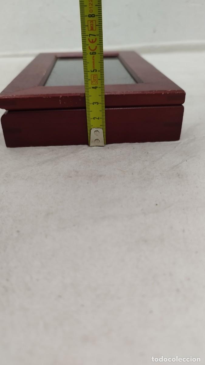 Cajas y cajitas met&aacute;licas: Antigua Caja Expositora,de Madera. - Foto 10