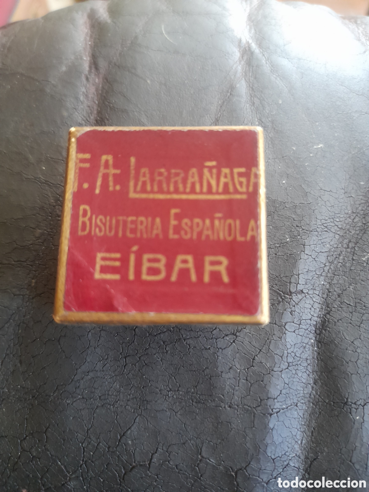 Bo&icirc;tes et petites bo&icirc;tes m&eacute;talliques: Antigua caja de joyer&iacute;a F.A.LARRA&Ntilde;AGA, Bisuteria espa&ntilde;ola Eibar