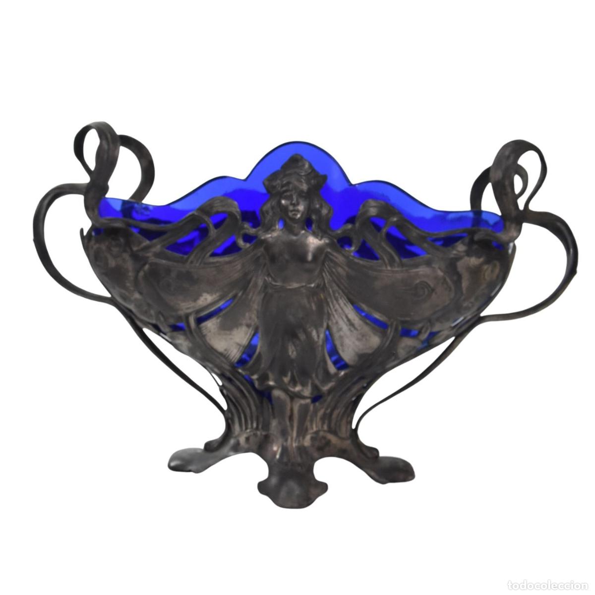 Cajas y cajitas met&aacute;licas: Vide poche m&eacute;tal argent&eacute; et verre color&eacute; de style Art nouveau 1900 par WMF