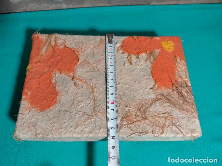 Cajas y cajitas met&aacute;licas: Caja rectangular de cart&oacute;n pintada con flores hecha a mano - Foto 3