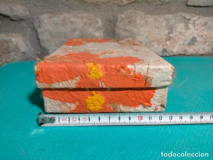 Cajas y cajitas met&aacute;licas: Caja rectangular de cart&oacute;n pintada con flores hecha a mano - Foto 6