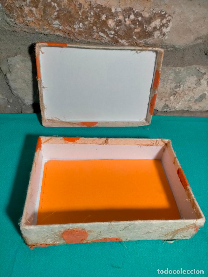 Cajas y cajitas met&aacute;licas: Caja rectangular de cart&oacute;n pintada con flores hecha a mano - Foto 7