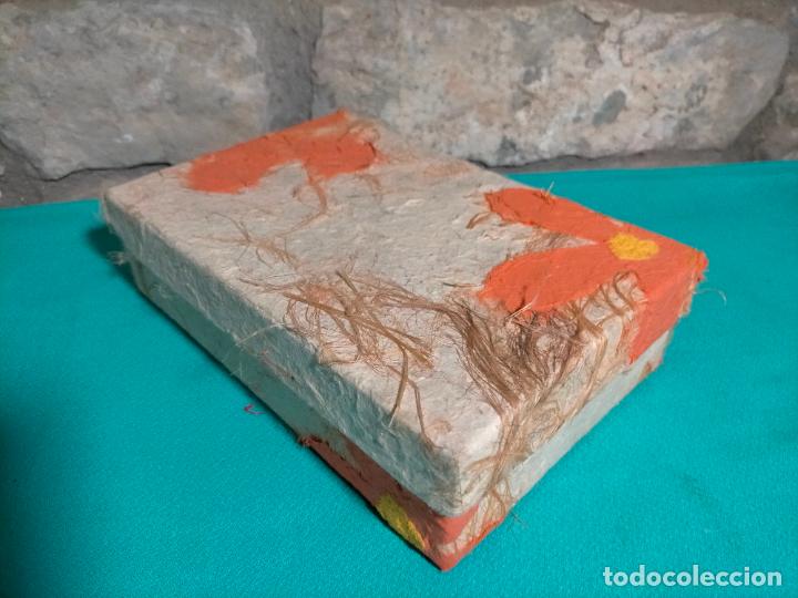 Cajas y cajitas met&aacute;licas: Caja rectangular de cart&oacute;n pintada con flores hecha a mano - Foto 10