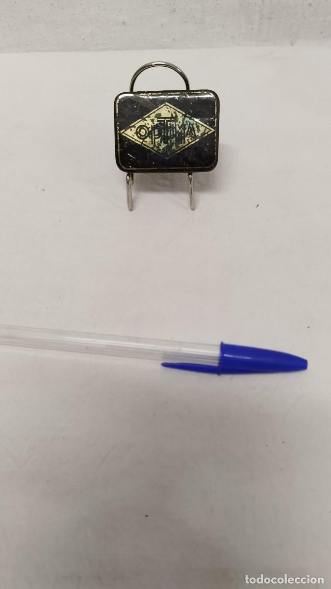 Bo&icirc;tes et petites bo&icirc;tes m&eacute;talliques: Antigua Caja met&aacute;lica,&oacute;ptima a identificar.Agujas Gram&oacute;fono?La caja est&aacute; vacia