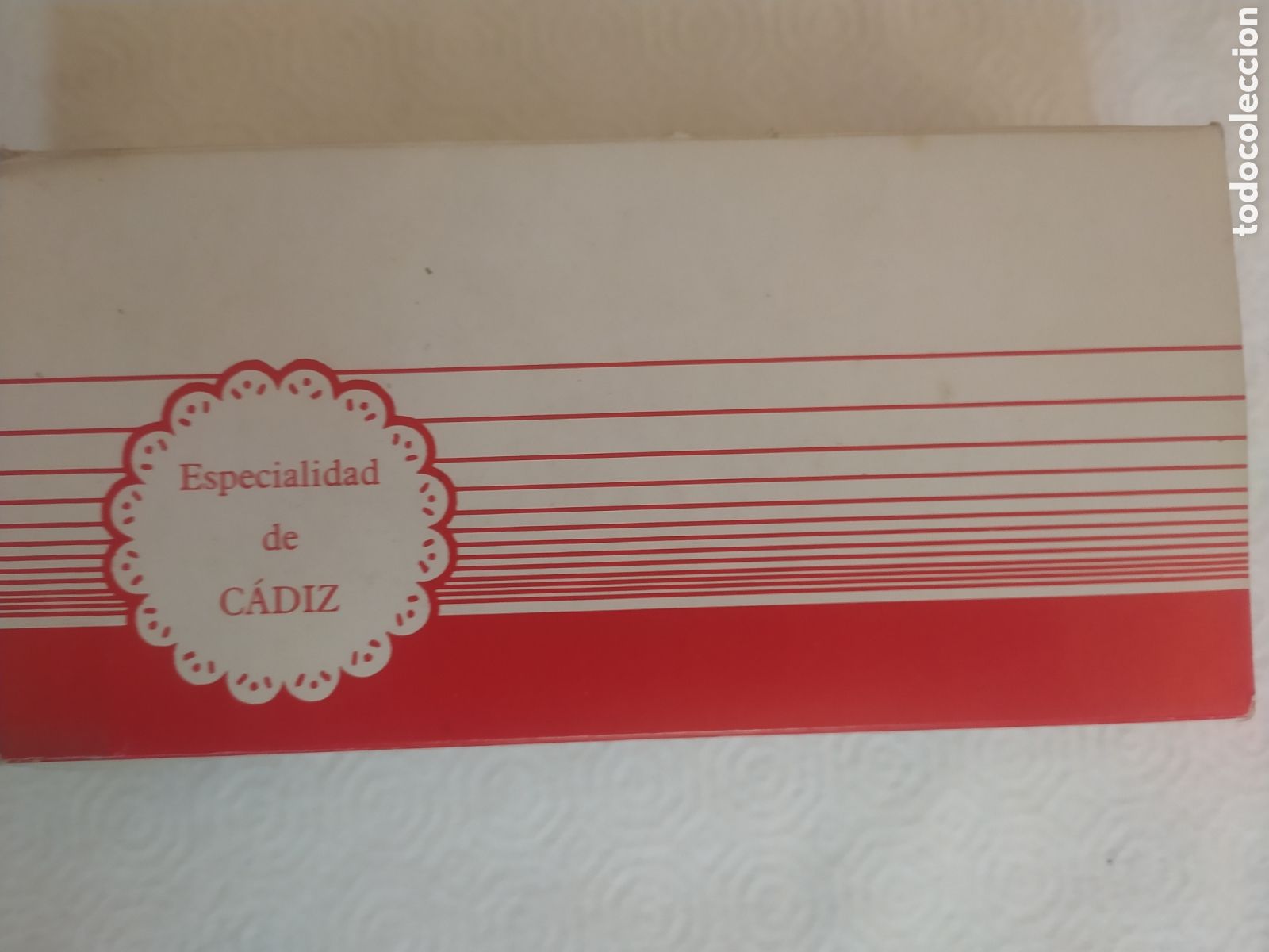 Cajas y cajitas met&aacute;licas: Caja vac&iacute;a tortas de carnaval de cadiz