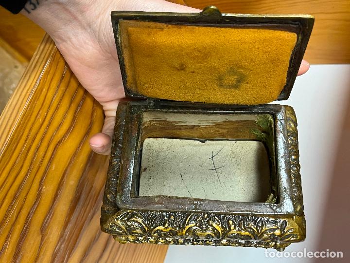 Cajas y cajitas met&aacute;licas: ESPECTACULAR JOYERO EN BRONCE - Foto 3