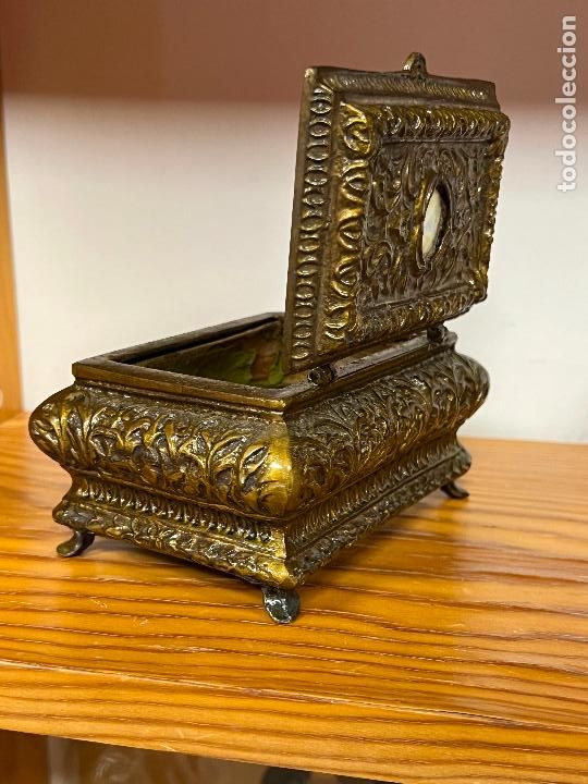 Cajas y cajitas met&aacute;licas: ESPECTACULAR JOYERO EN BRONCE - Foto 4