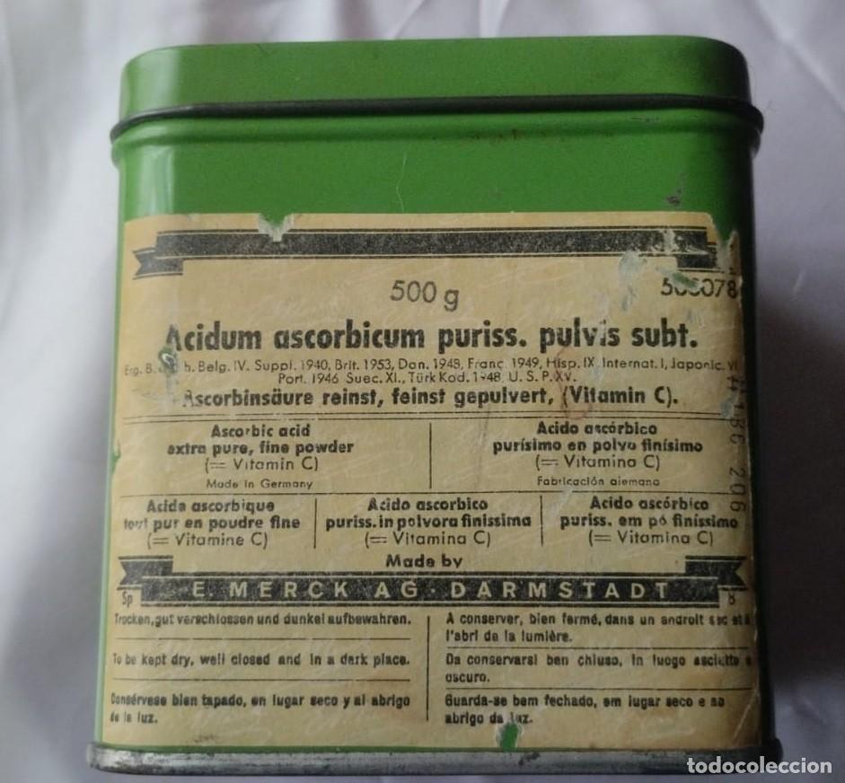 Bo&icirc;tes et petites bo&icirc;tes m&eacute;talliques: Caja met&aacute;lica acidum ascorbicum puriss. pulvis subt