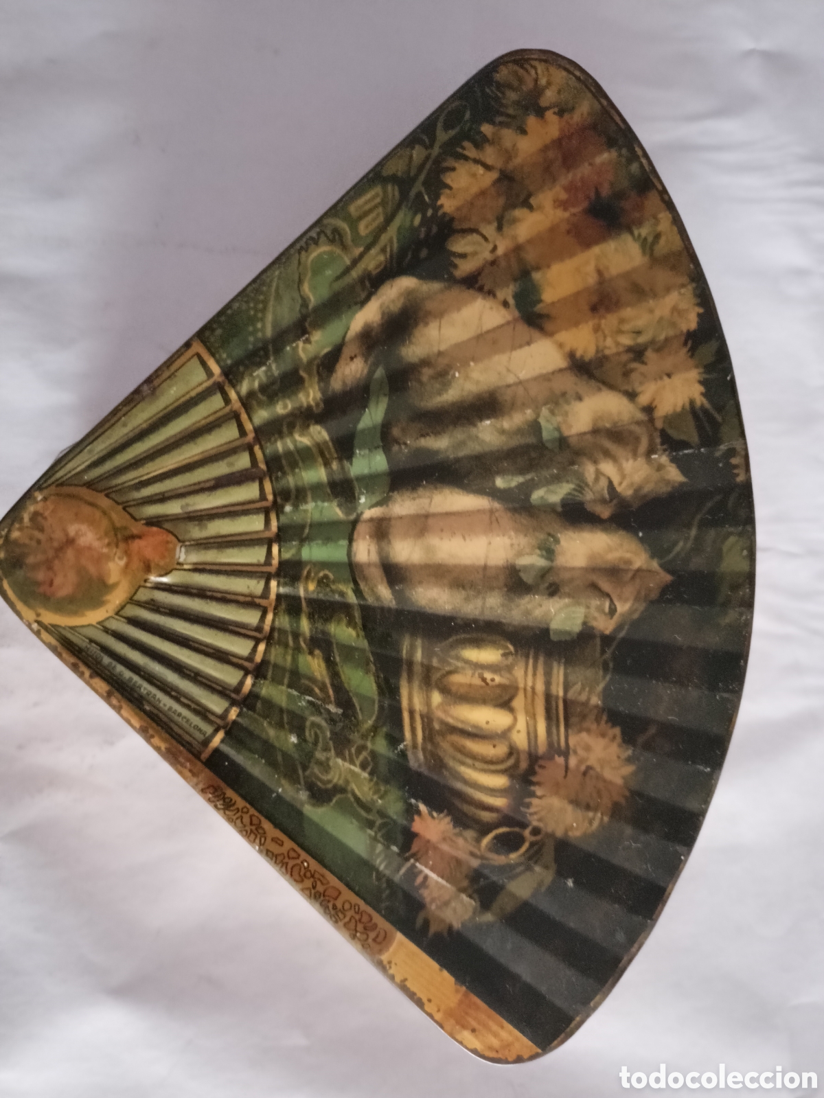 Cajas y cajitas met&aacute;licas: Vintage. Caja hojalata abanico con gastos