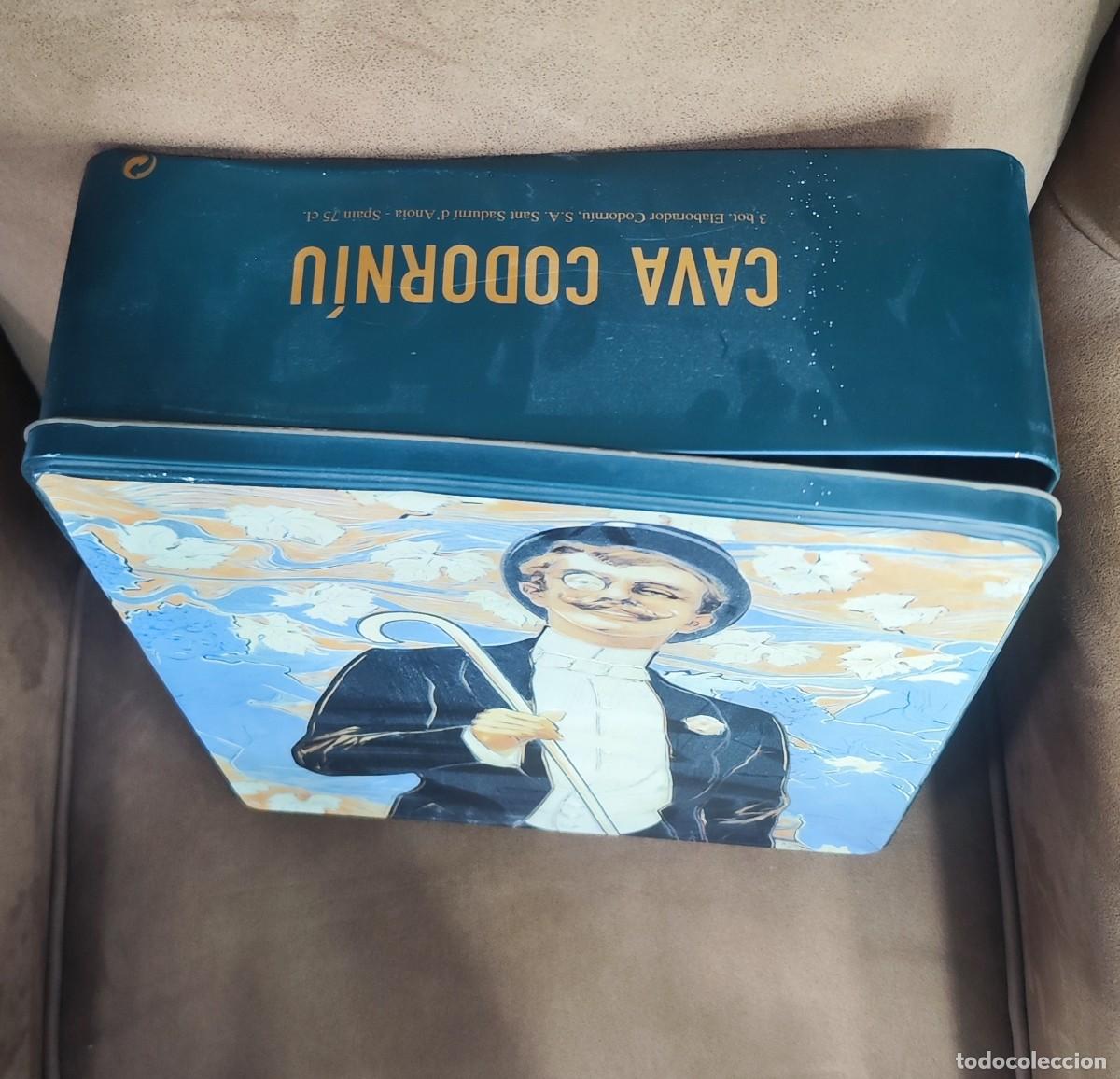Cajas y cajitas met&aacute;licas: Caja cava Codorniu - Foto 3