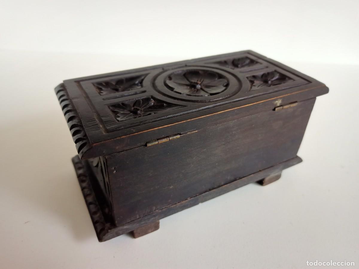 Cajas y cajitas met&aacute;licas: Caja de madera estilo renacimiento - Foto 4