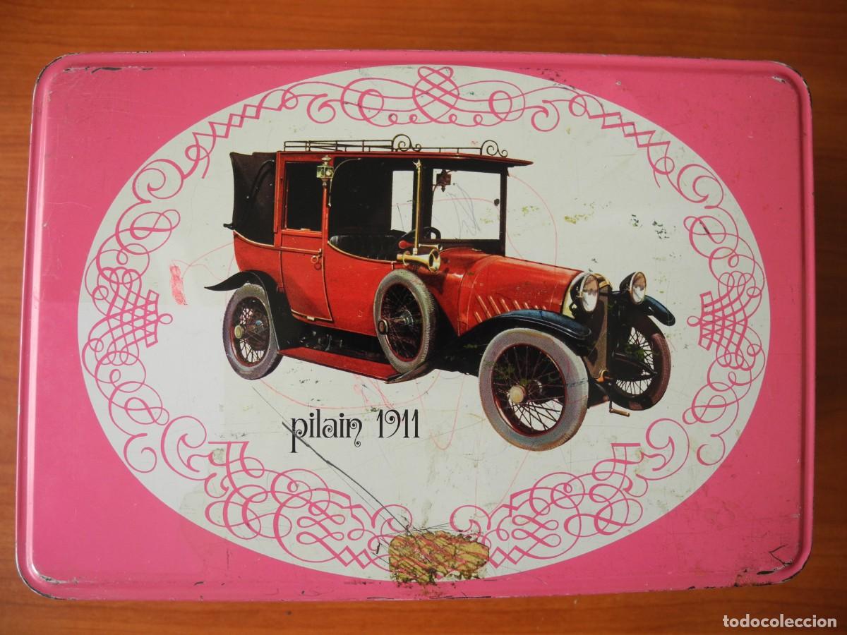 Cajas y cajitas met&aacute;licas: Caja met&aacute;lica Cola-Cao. Automoviles. Coches pilain 1911