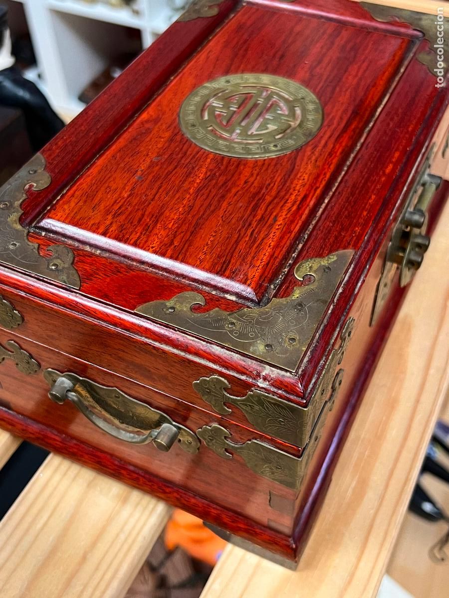 Cajas y cajitas met&aacute;licas: caja baul oriental en madera - Foto 2