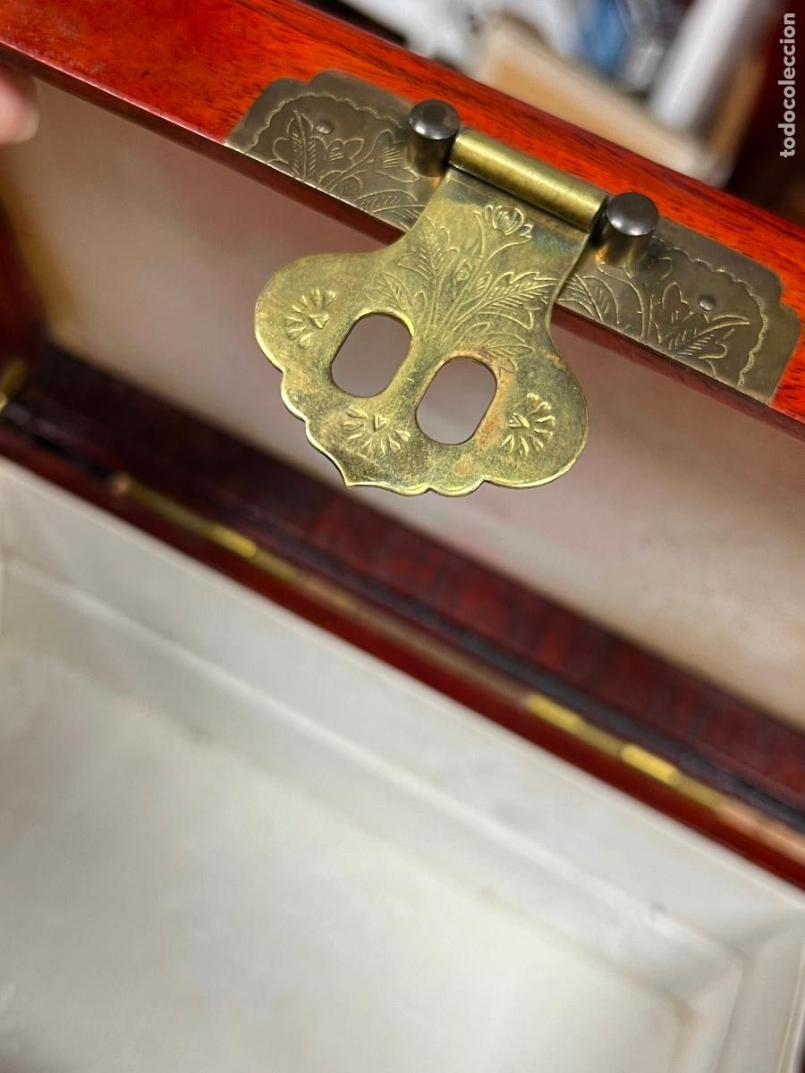 Cajas y cajitas met&aacute;licas: caja baul oriental en madera - Foto 9