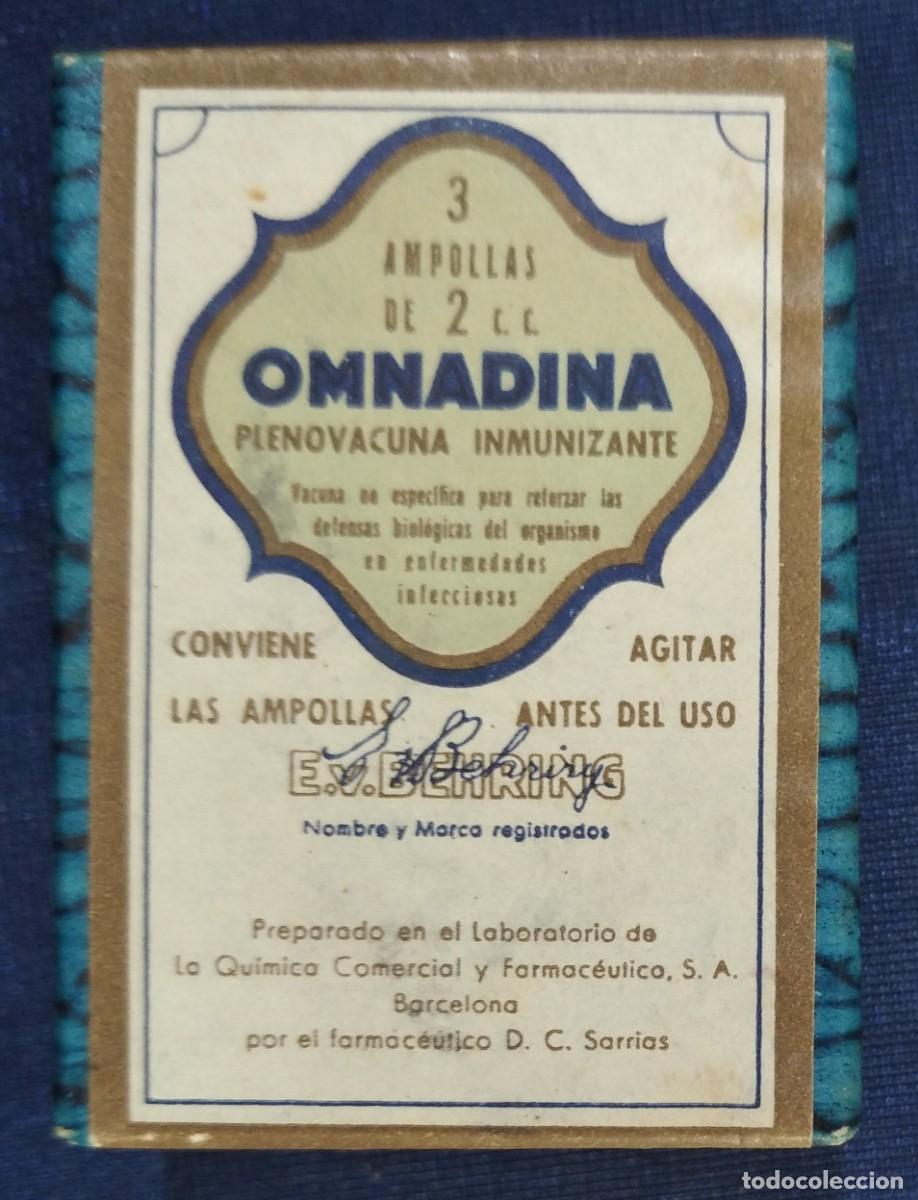 Bo&icirc;tes et petites bo&icirc;tes m&eacute;talliques: CAJA DE CART&Oacute;N CON 3 AMPOLLAS DE OMNADINA. QU&Iacute;MICA COMERCIAL Y FARMAC&Eacute;UTICA. BARCELONA, 1947.