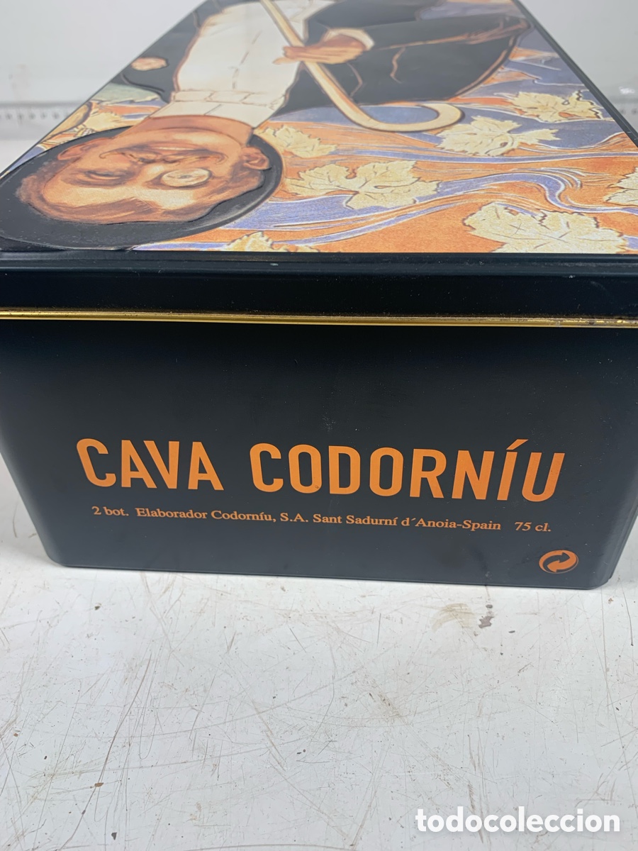 Cajas y cajitas met&aacute;licas: 01_ Antigua caja Cava Codorniu - Foto 4