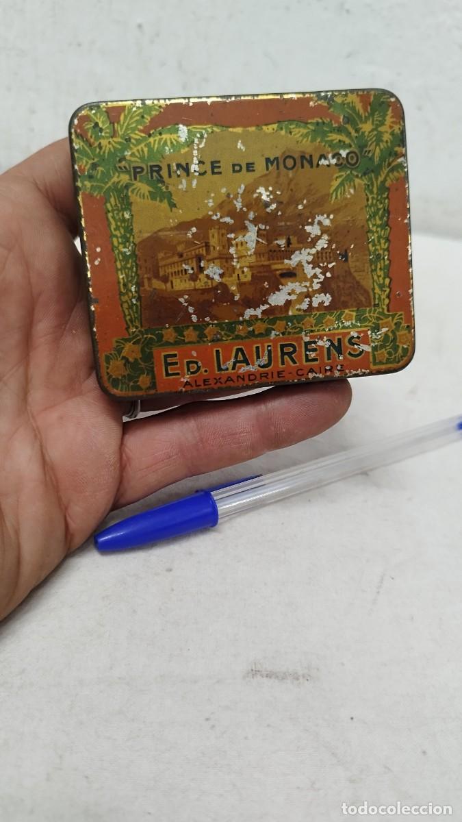 Bo&icirc;tes et petites bo&icirc;tes m&eacute;talliques: Antigua caja de hojalata,Prince of Monaco