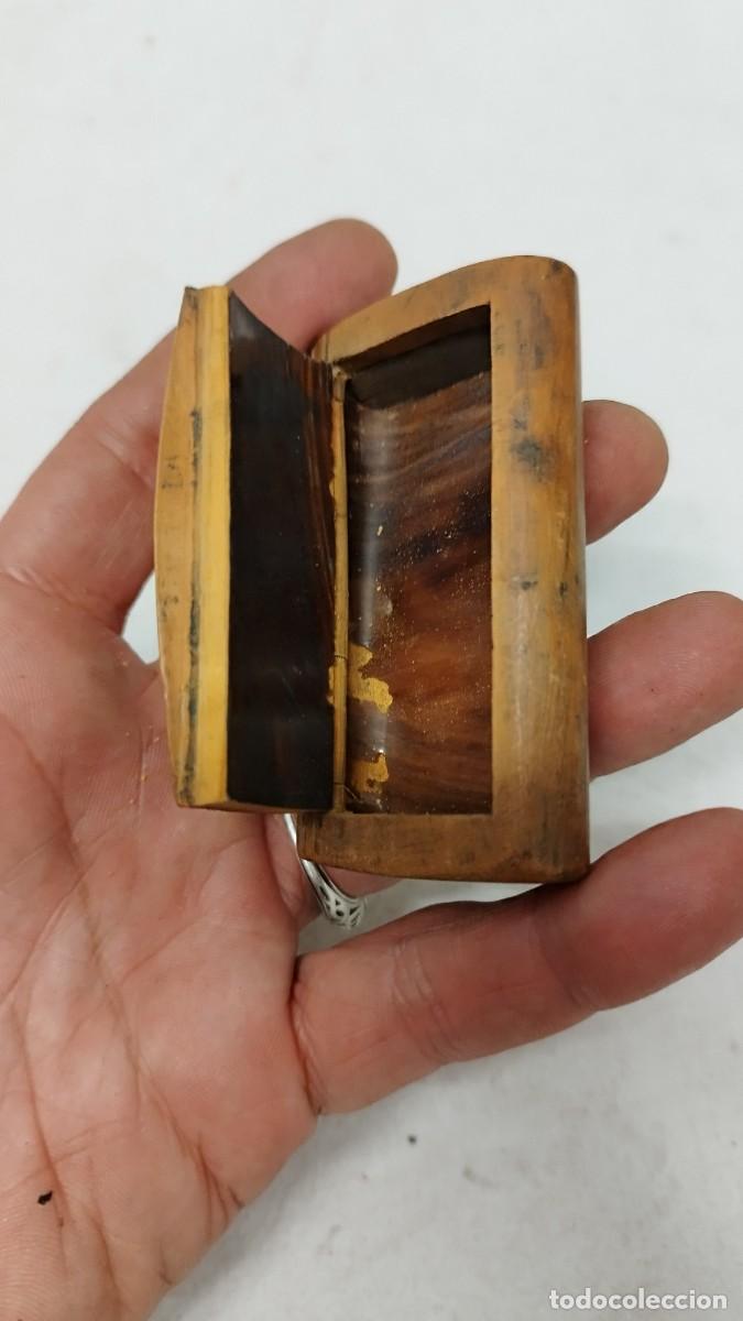 Cajas y cajitas met&aacute;licas: Antigua caja de madera tabaquera. - Foto 6