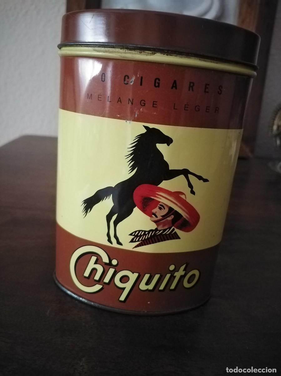 Cajas y cajitas met&aacute;licas: Caja de lata de tabaco Chiquito. - Foto 4