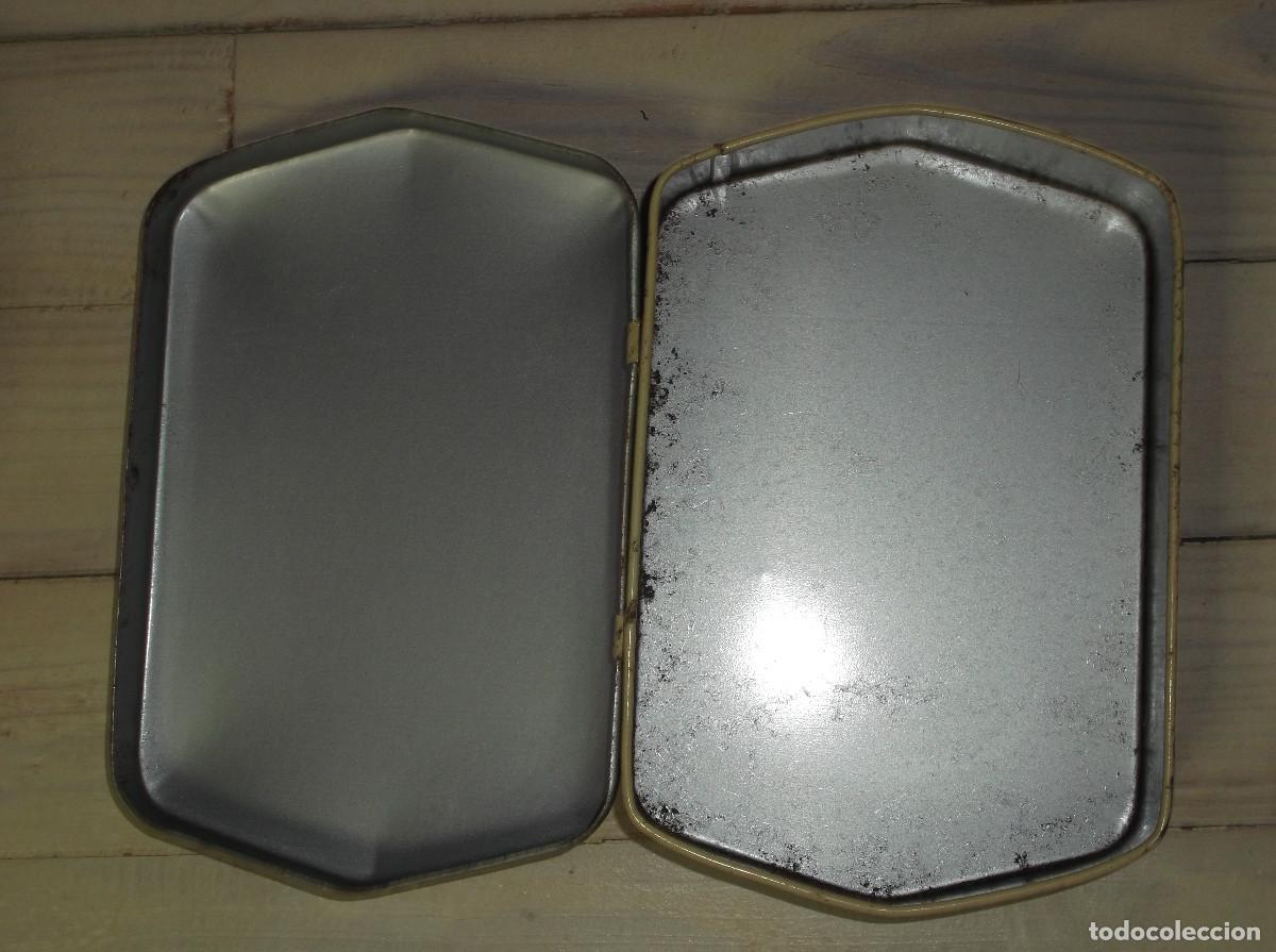 Cajas y cajitas met&aacute;licas: Caja de almendras con chocolate - Chocoperlas Valor - Foto 5