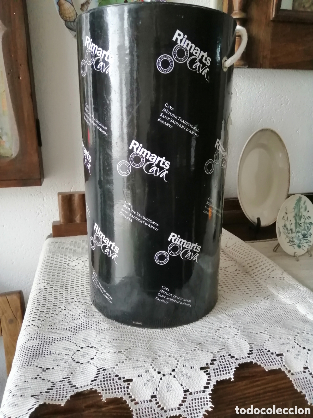 Cajas y cajitas met&aacute;licas: ENVASE CIRCULAR DE CAVA RIMARTS - Foto 1