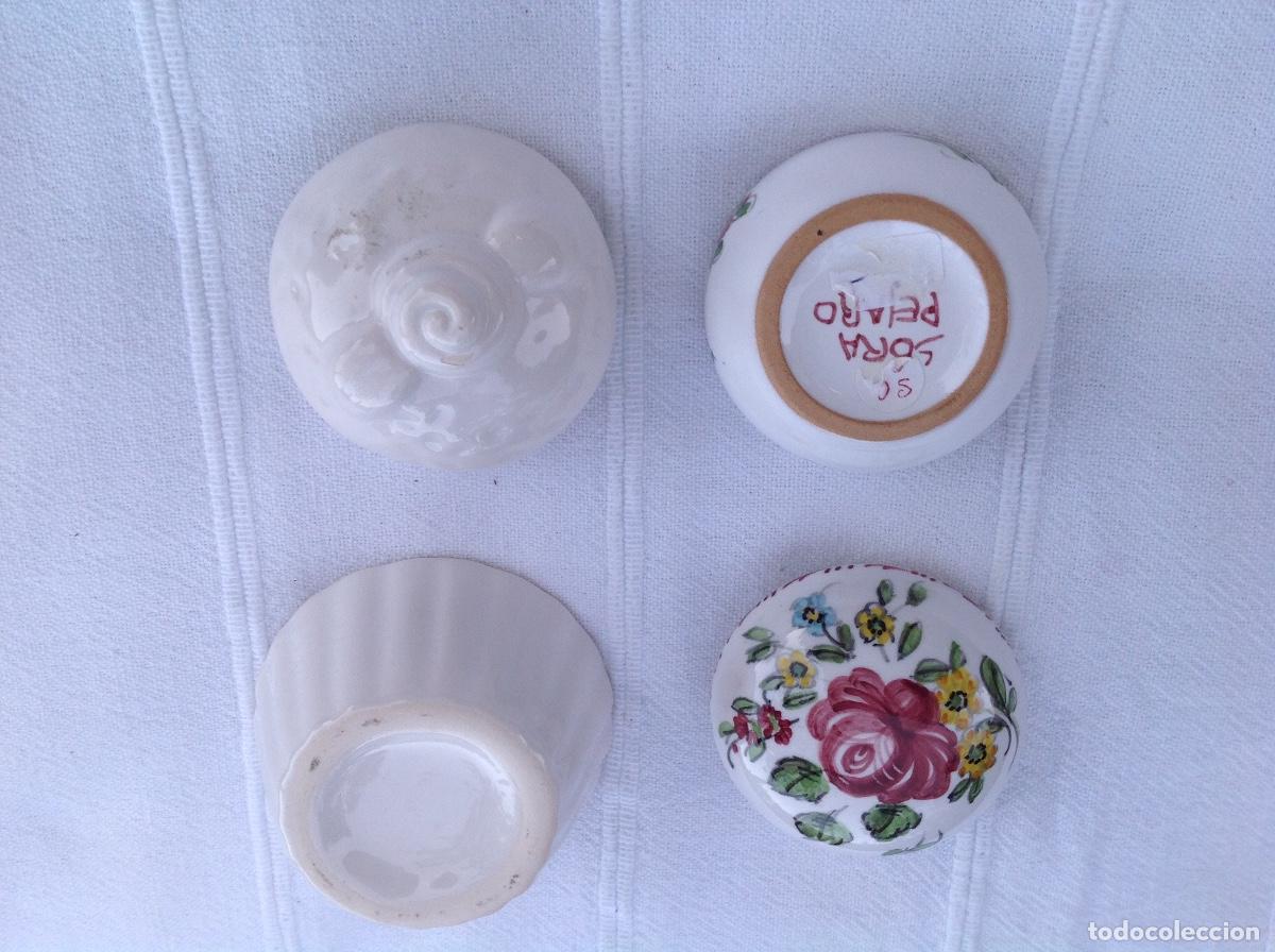 Cajas y cajitas met&aacute;licas: Dos cajitas circulares de loza - Foto 3