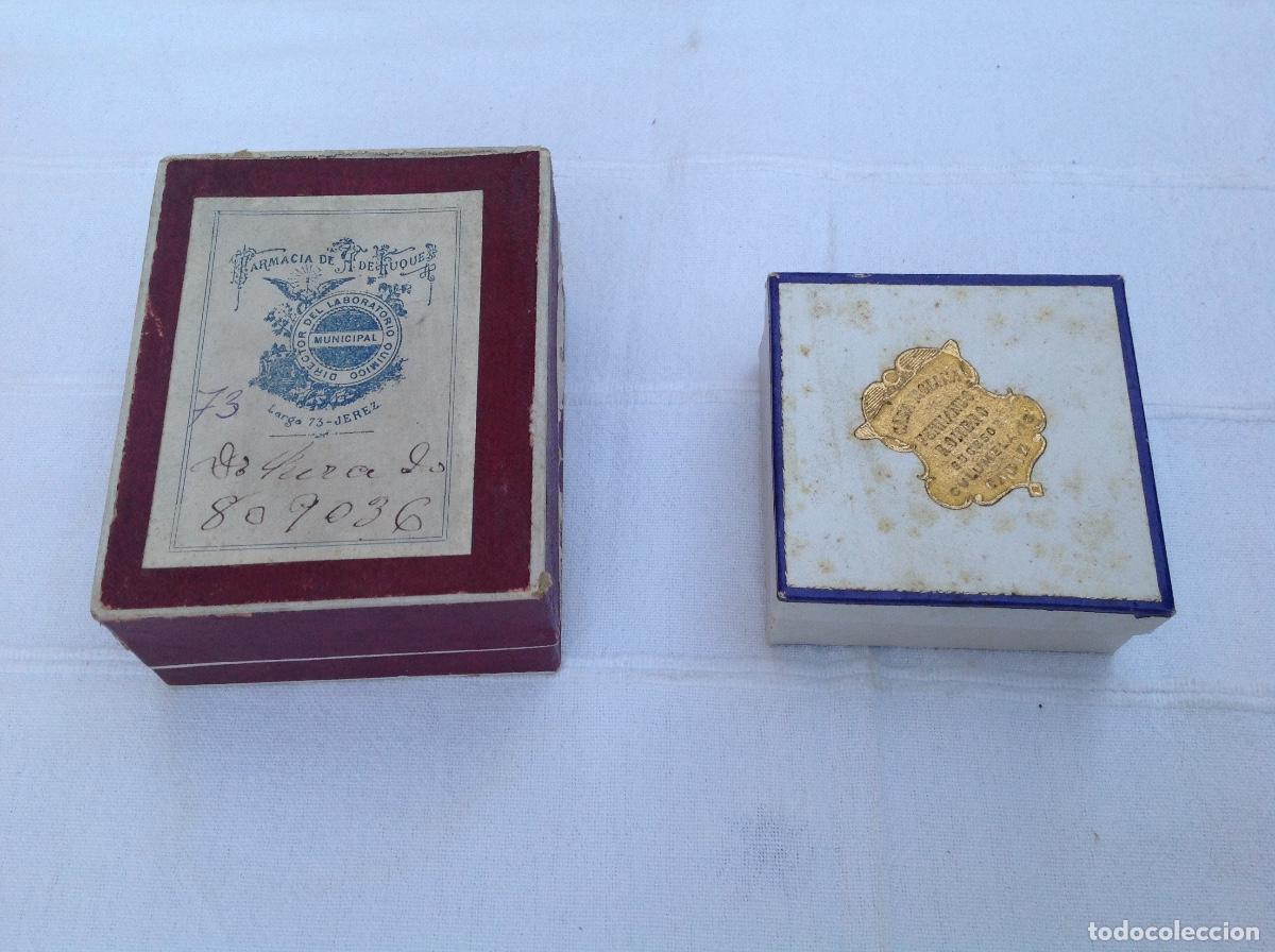 Cajas y cajitas met&aacute;licas: Dos cajitas de cart&oacute;n. - Foto 1