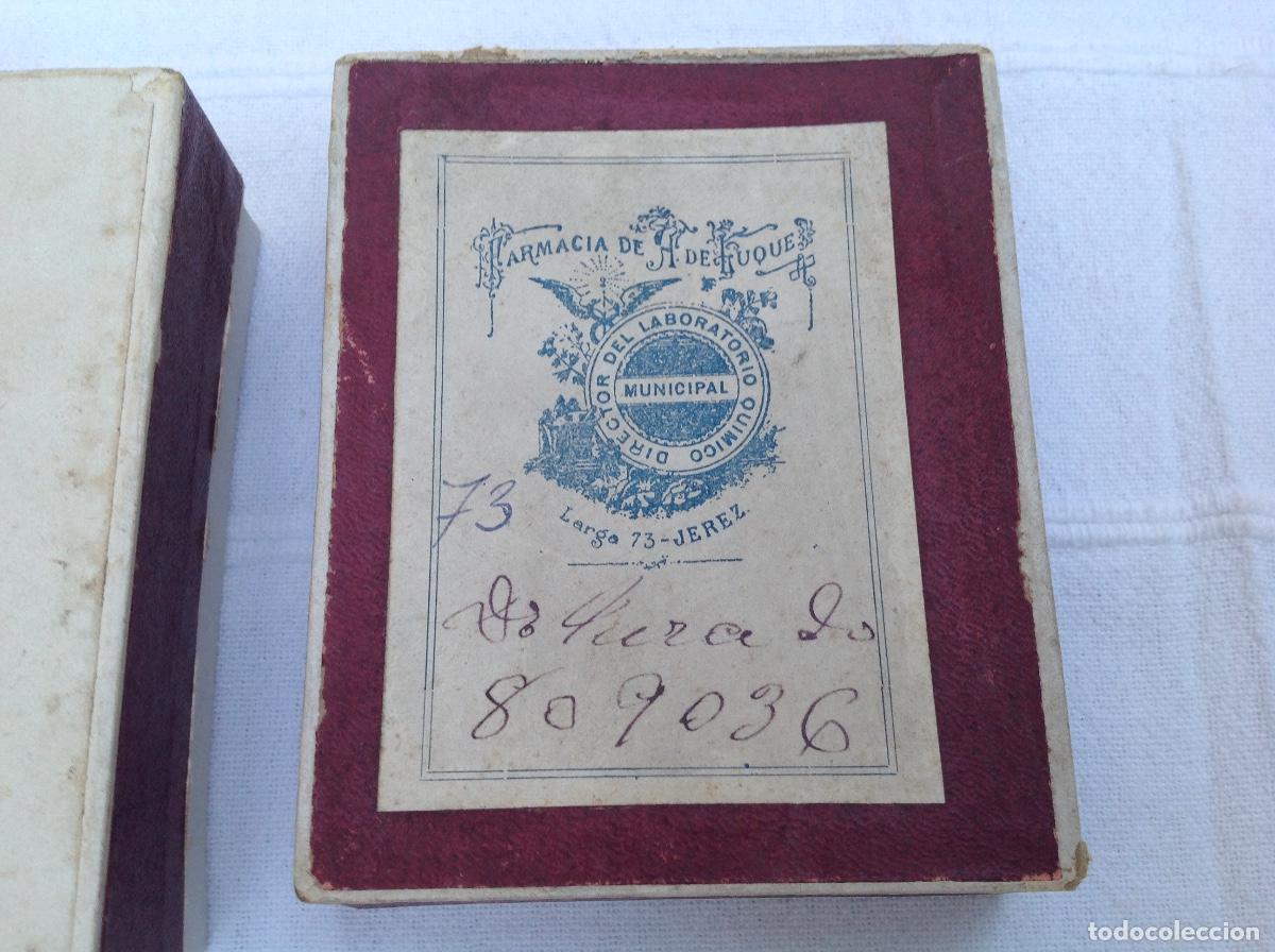Cajas y cajitas met&aacute;licas: Dos cajitas de cart&oacute;n. - Foto 4