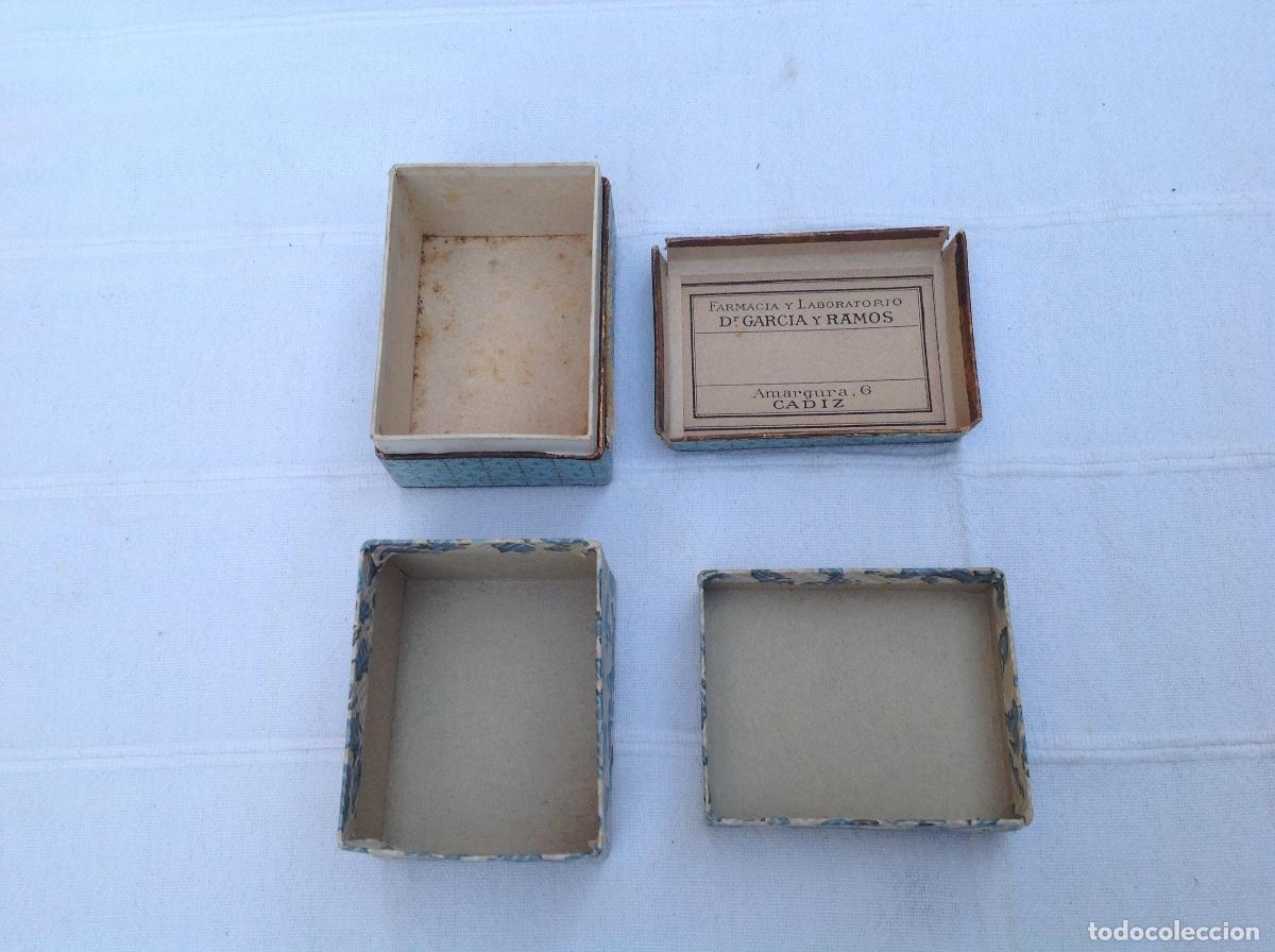 Cajas y cajitas met&aacute;licas: Dos cajitas de cart&oacute;n. - Foto 2