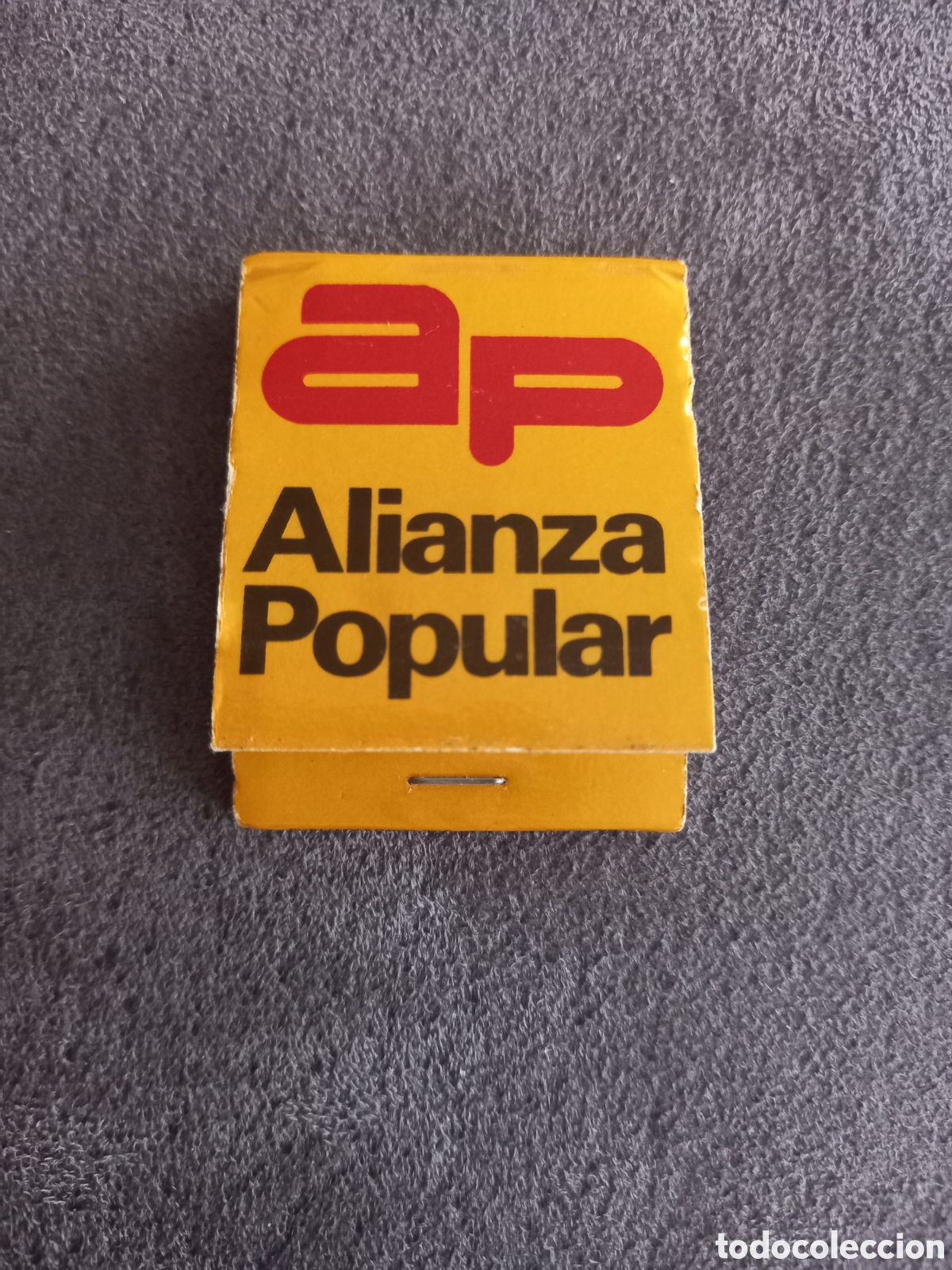 Cajas y cajitas met&aacute;licas: CAJA DE CERILLAS, CARTERITA - POL&Iacute;TICA: AP, ALIANZA POPULAR. COMPLETA