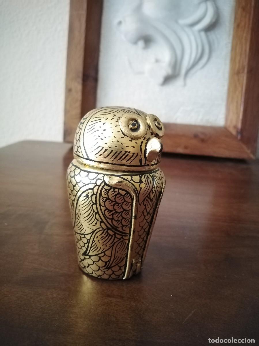 Cajas y cajitas met&aacute;licas: Vaso canopo egipcio con forma de b&uacute;ho. - Foto 1