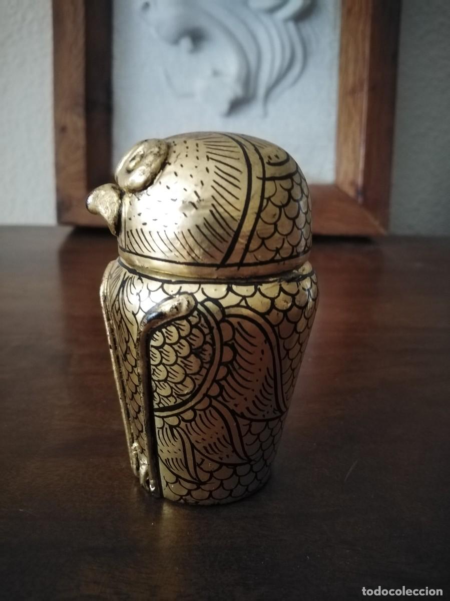 Cajas y cajitas met&aacute;licas: Vaso canopo egipcio con forma de b&uacute;ho. - Foto 4