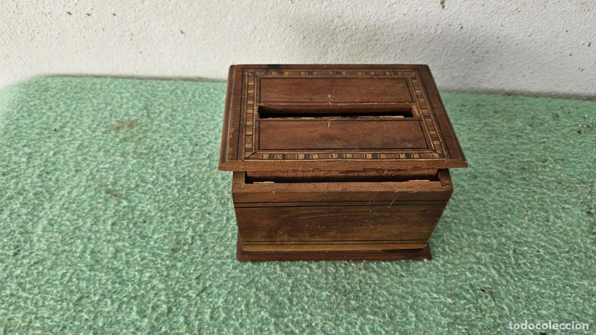 Cajas y cajitas met&aacute;licas: caja cigarrera antgua - Foto 1