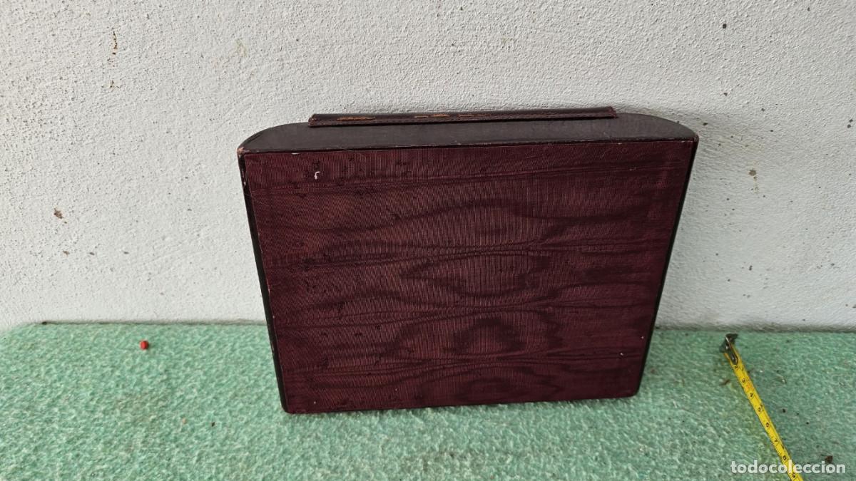 Cajas y cajitas met&aacute;licas: caja de pa&ntilde;uelos antiguas - Foto 5