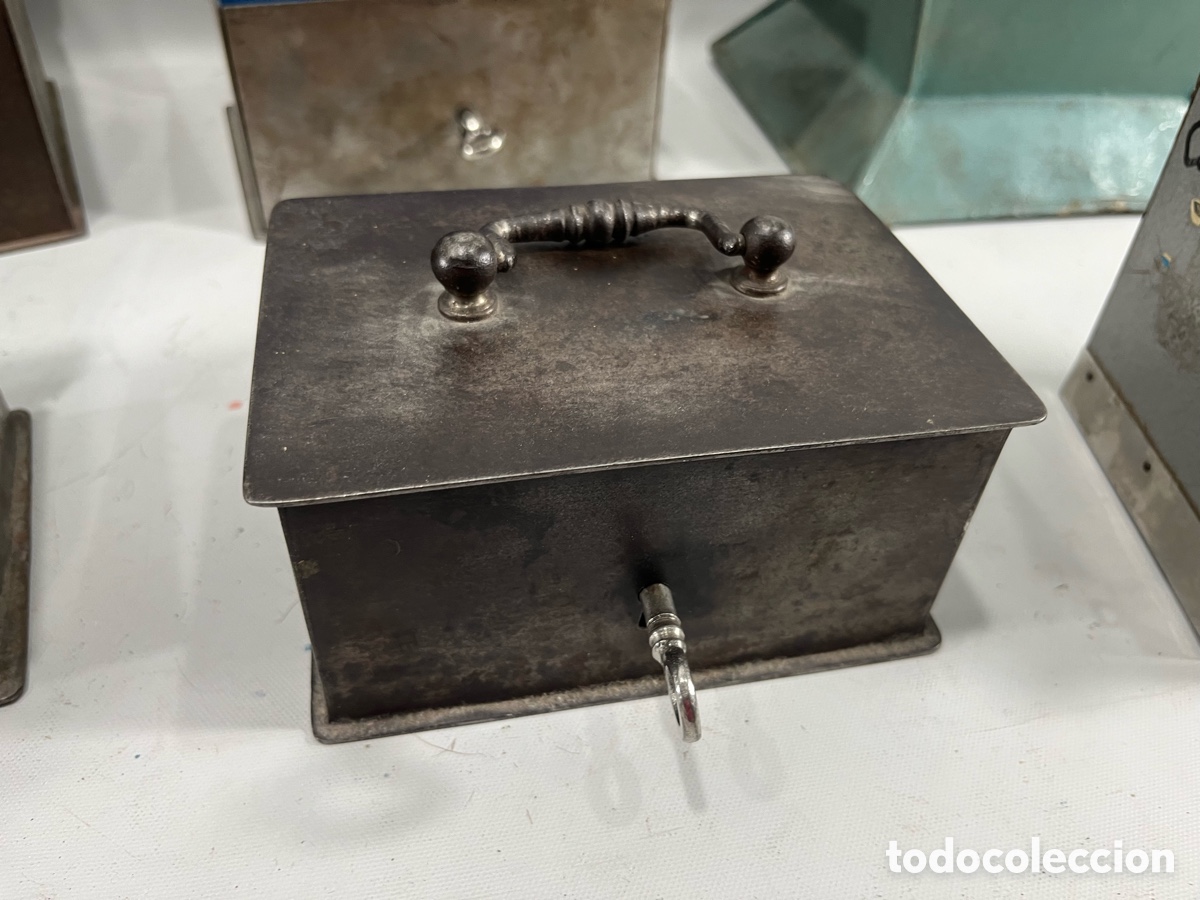Cajas y cajitas met&aacute;licas: ANTIGUAS CAJAS DE CAUDALES - Foto 12