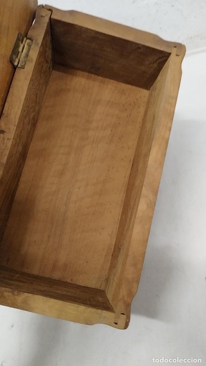 Cajas y cajitas met&aacute;licas: Antigua caja de madera,de mallorca. - Foto 5