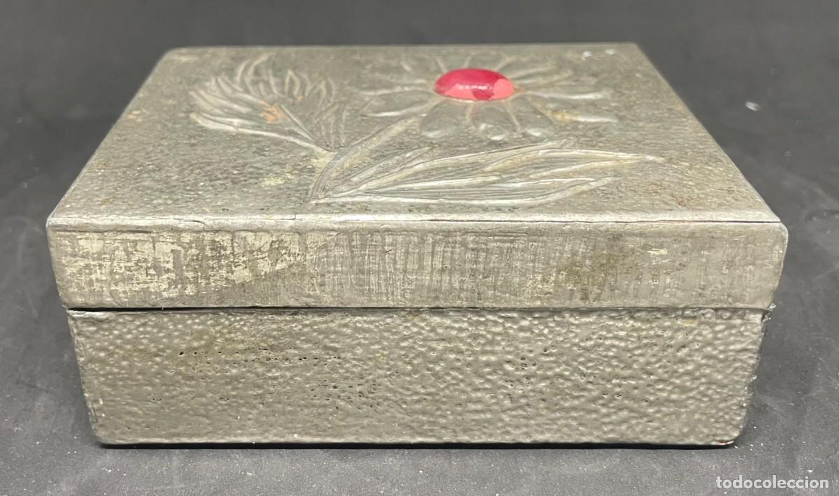 Cajas y cajitas met&aacute;licas: Caja con flor. car1002 - Foto 2